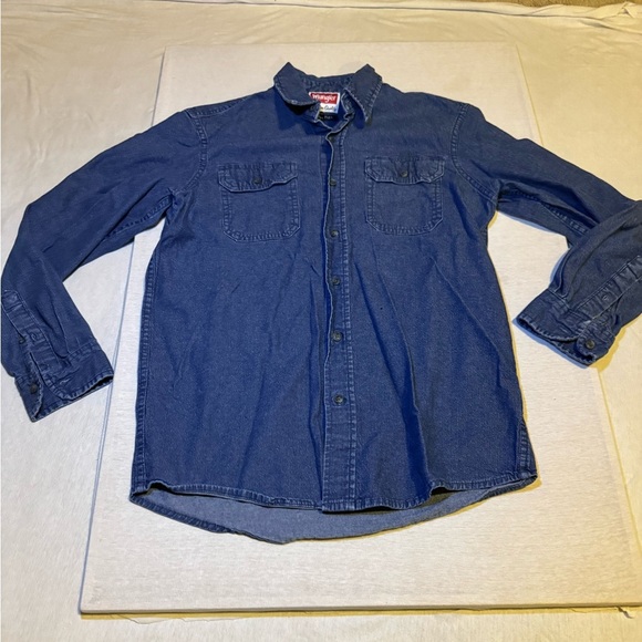 Wrangler Women's Blue Button Down Shirt - Picture 1 of 4